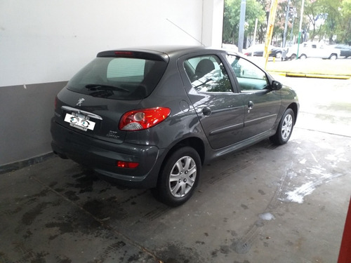 Peugeot 207 1.4 Active 75cv 5 Puertas