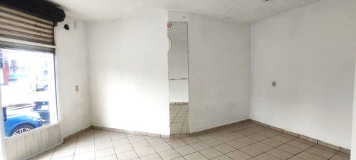 Local En Renta Sobre Av. Cloutier Metepec