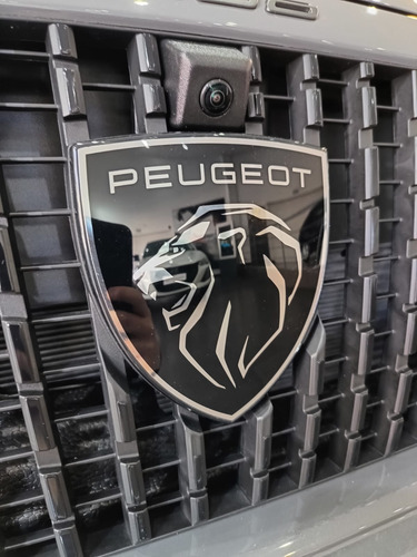 Peugeot 2008 1.0T Allure