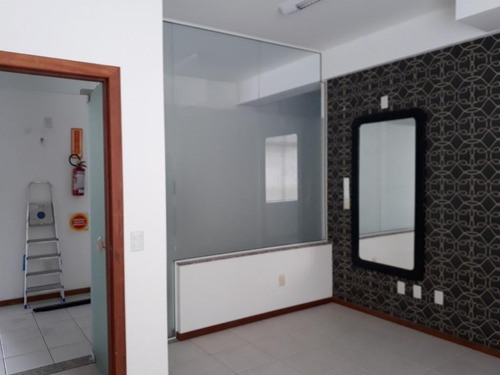 Imagem 5 de 9 de Sala Com Mais De 31m², Térrea, Vaga Fixa, Na Fúlvio Aducci, Estreito - Lo0216