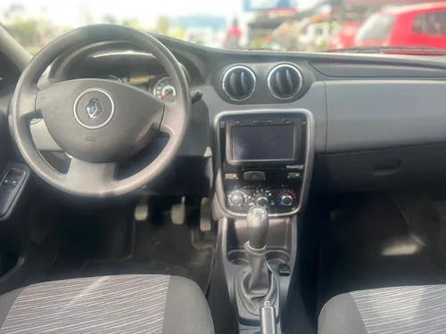 Renault Logan 1.6 Expression Fii