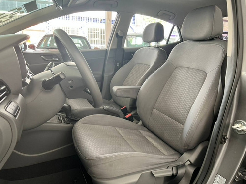 Imagem 10 de 17 de Hyundai Hb20s 1.6 Flex Vision Automático