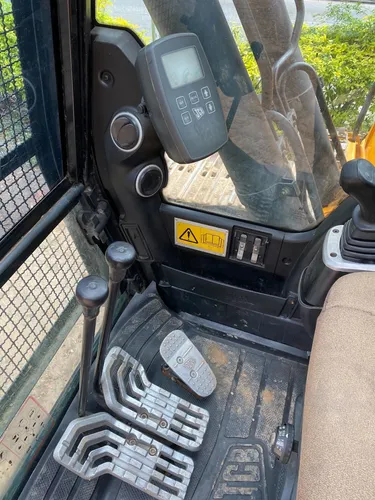 Excavadora Jcb Js200lc