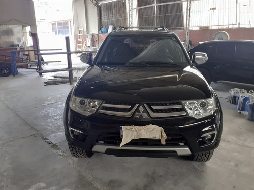 Mitsubishi Pajero Sport Flex