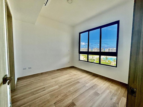 Venta De Apartamento En Downtown, Punta Cana.