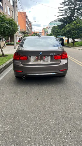 BMW Serie 3 2.0 320i F30 Luxury Line Plus