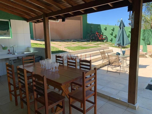 Linda Propriedade Em Igaratá Na Beira Da Represa - 3985