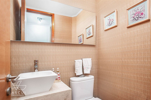 Departamento En Venta De 3 Dorm. En Vitacura