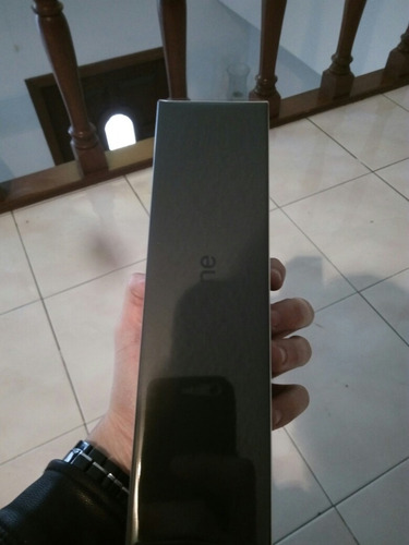 Imagen 2 de 2 de iPhone 7 Plus Jet Black Sellado , Libre