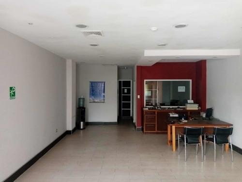 Imagen 2 de 3 de Vendo Local Comercial C.c. Piazza, 4 Av-prebo (0414-078.4274