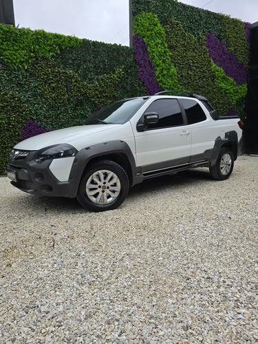 Fiat Strada 1.6 Adventure Locker