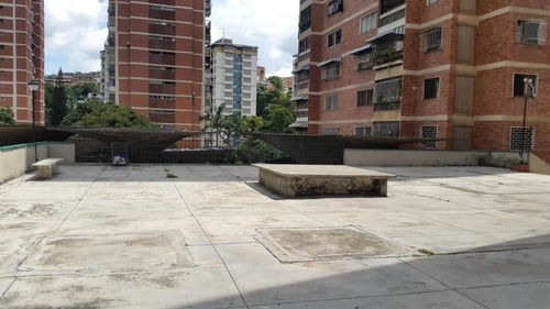 Imagen 6 de 28 de Apartamento En La Av. Sanz Urb. El Marqués