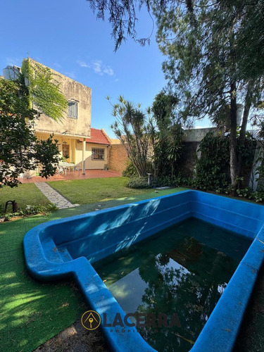 Casa En Venta 4 Amb En Villa Ballester Zona Holters