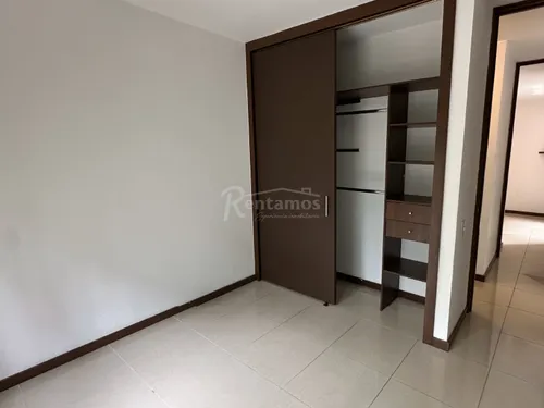 Apartamento En Arriendo En Zuñiga. Cod A775979