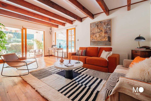 Gran Casa Familiar En La Falda Del Cerro Pochoco!!!