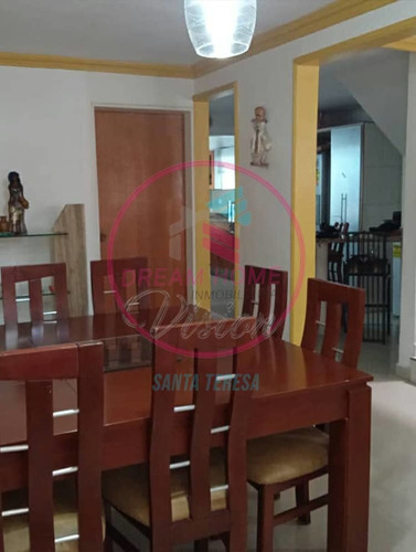 Imagen 3 de 10 de Venta De Casa, Ubicada En La Urb Colinas De Betania.