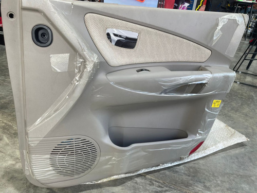 Tapicería Puerta Delantera Hyundai Tucson 2006-2008