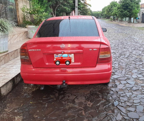 Imagen 2 de 5 de Chevrolet Astra 2001