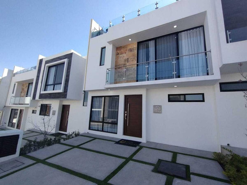Casa Nueva En Venta En Zibata, Queretaro