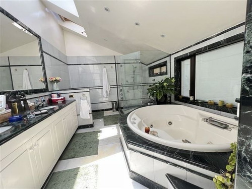 Venta Casa No 7d En Suite Walk-in Clóset 7b 6e 2b Los Domin