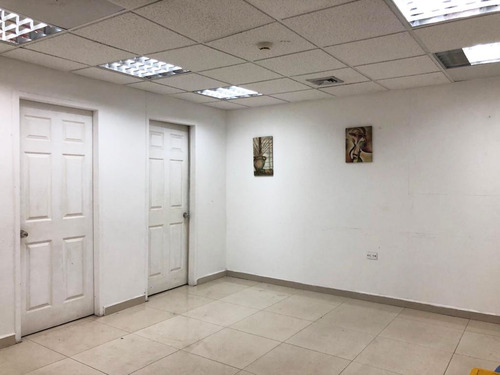 Local Comercial En Venta Torre Continental Urb. Alta Vista, Puerto Ordaz