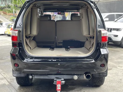 Toyota Fortuner Sr5 At 3000cc Td 4x4