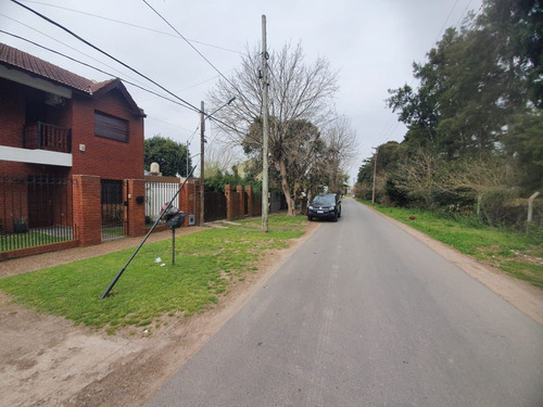 Venta De Lote En Manuel B. Gonnet, La Plata