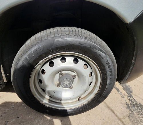 Imagen 16 de 17 de Peugeot Partner Confort 1.4n. 5 Plazas Doble Porton. Part