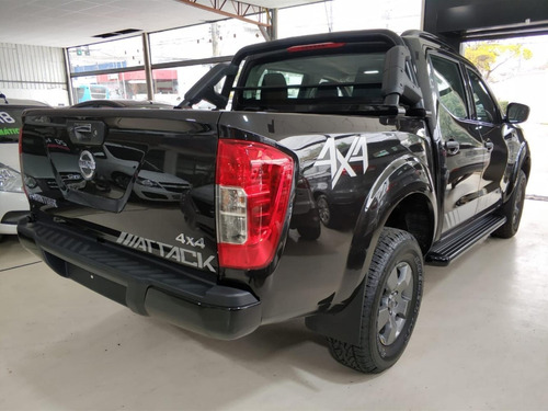 Nissan Frontier 2.3 Attack Cab. Dupla 4x4 Aut. 4p