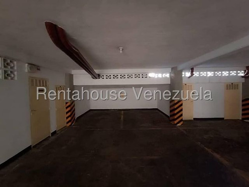 Vendo Apartamento En Urbanización El Bosque, Código 25-9970 Cm Leer Descripción