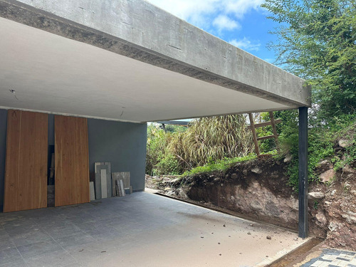 Casa En La Custa