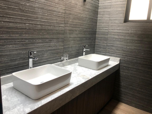 Venta De Casa En Metepec, En El Residencial Amalfi