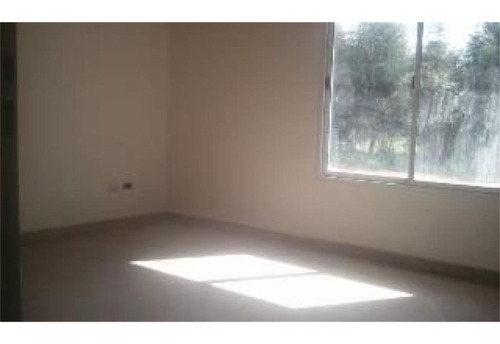 Imagen 8 de 13 de Excelente Duplex En Venta.!!! Poca Antiguedad. Escucha Oferta!!!!!!