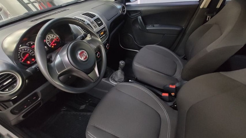Fiat Grand Siena Attractive 1.0 Flex, Inz2500