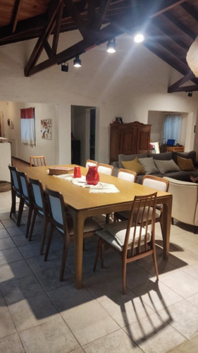 Chalet En Venta En Parque Leloir