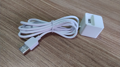 Extensor Usb 2.0 1,5 Metros Com Suporte De Mesa