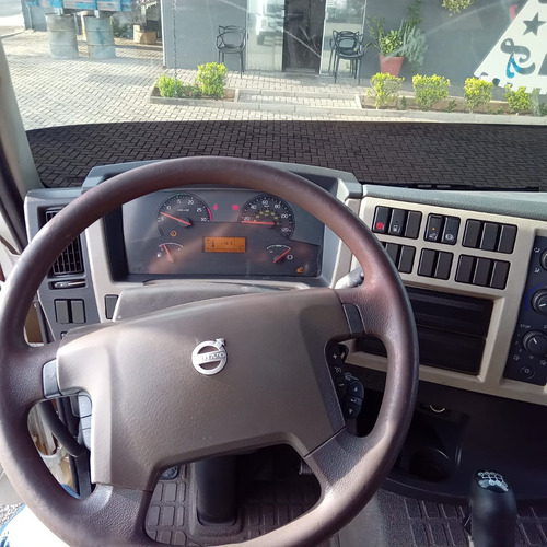 Volvo Vm270 Bitruck 8x2 Caçamba Basculante 13/13