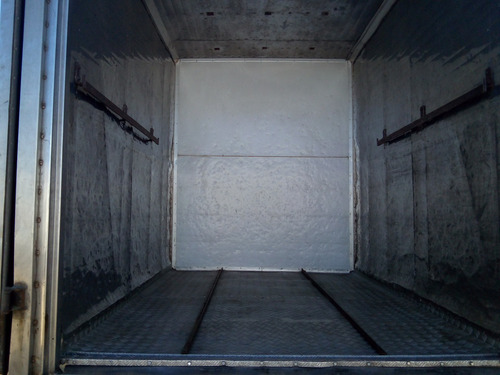 Camion Chevrolet 5-90 Con Furgón Refrigerado