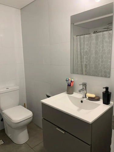 Vendo Con Renta Hermoso Apartamento En Nostrum Rosedal, 2 Dormitorios Y Amplio Patio Con Parrillero, Acepta Banco, Prado.