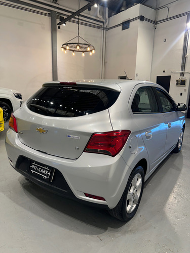 Chevrolet Onix 1.4 Lt 98cv
