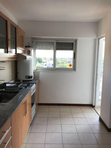 Venta Departamento 2 Dormitorios/cochera/amenities