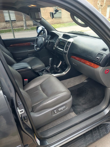 Toyota Land Cruiser 3.0 Prado At