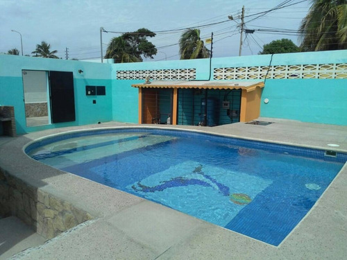 Imagen 2 de 10 de (ac678) Casa En Chichirivivhe Con Picsina 04146783889