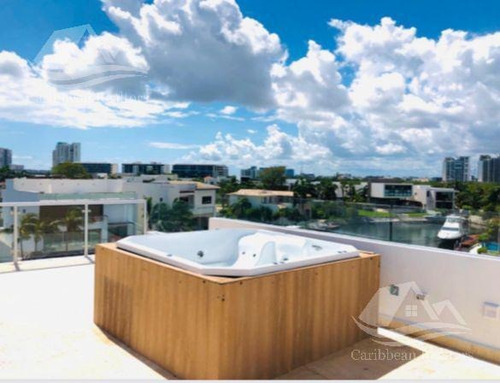 Imagen 17 de 23 de Casa De Lujo En Venta En Puerto Cancún Canales Alrz5000