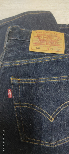 Pantalón Jeans Levi's 501 W27  L32 Original Dama De Botones 