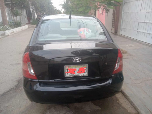 Hyundai Accent Accent 2010