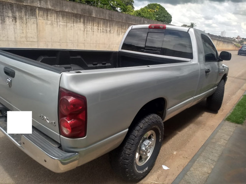 Dodge Ram 2500 5.9 Cab. Simples 4x4 2p