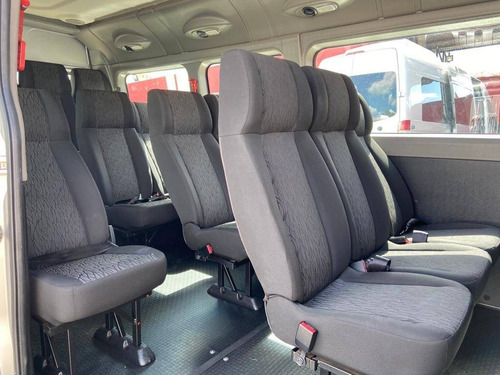 Renault Master 2.3 Dci Diesel Minibus Executive 16l L3h2 3p