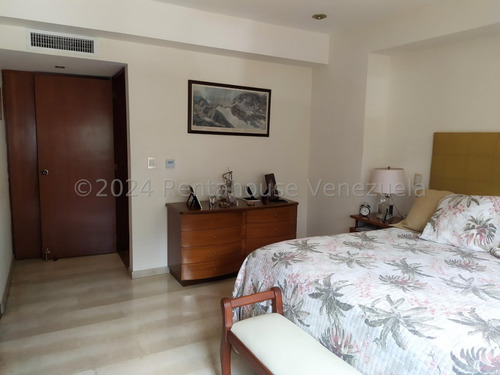 Apartamento En Venta En Los Chorros #25-1665 Josmary Sanjuan