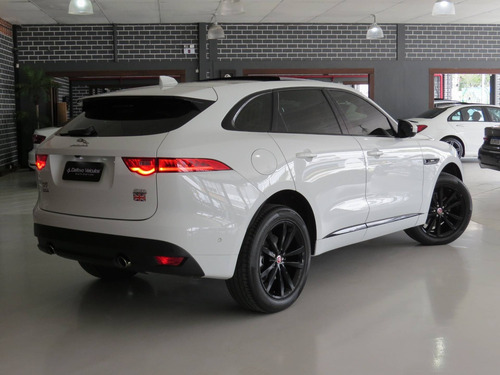 Imagem 3 de 15 de Jaguar F-pace 2.0 16v Ingenium R-sport Awd 4p Automático